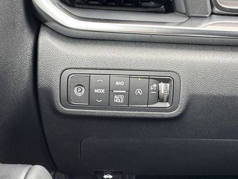 New 2027 GMC Terrain Elevation w/ Elevation Premium Package AWD/4WD image 29