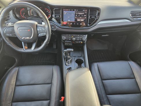 Used 2025 Dodge Durango GT image 29