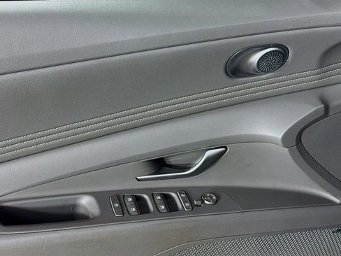 Used 2022 Hyundai Elantra SEL w/ Convenience + Premium Package image 20