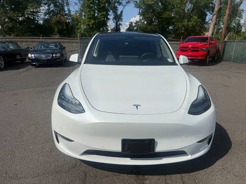 Used 2020 Tesla Model Y Long Range AWD/4WD image 7