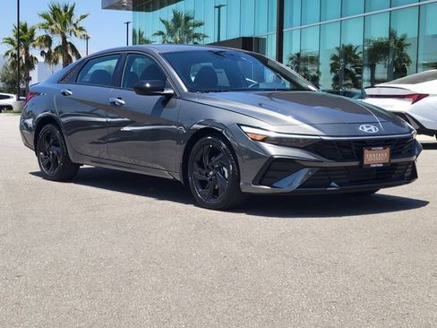 New 2026 Hyundai Elantra Sport FWD image 31