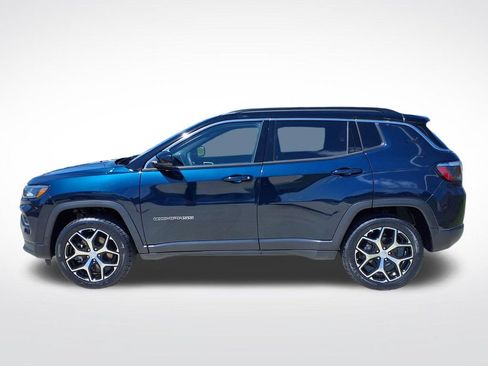 Used 2024 Jeep Compass Limited AWD/4WD image 6
