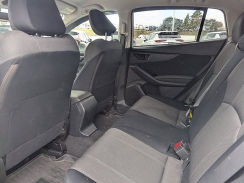 Used 2019 Subaru Crosstrek 2.0i w/ Eyesight System image 26