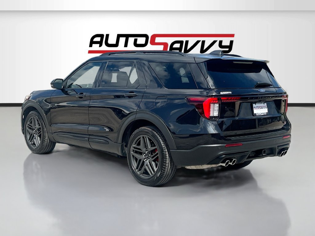 Used 2025 Ford Explorer ST w/ Sun And Sound Package AWD/4WD image 5