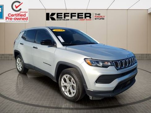 Certified 2024 Jeep Compass Sport image 7