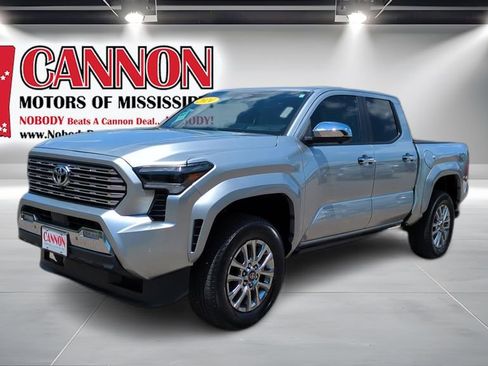 Used 2024 Toyota Tacoma Limited w/ Limited Package (LT) AWD/4WD image 1