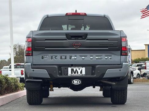 New 2026 Nissan Frontier PRO-4X w/ Tow Package AWD/4WD image 5