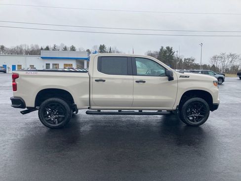 New 2026 Chevrolet Silverado 1500 Custom Trail Boss w/ Turbomax Blackout Package AWD/4WD image 9