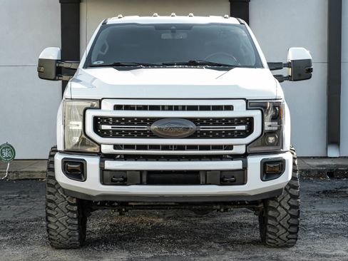 Used 2020 Ford F350 Lariat w/ Lariat Value Package image 4