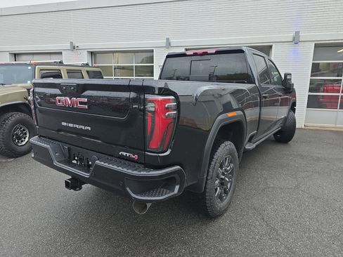 New 2026 GMC Sierra 2500 AT4 w/ AT4 Premium Plus Package AWD/4WD image 7