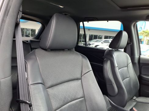 Used 2020 Honda Passport Touring image 12