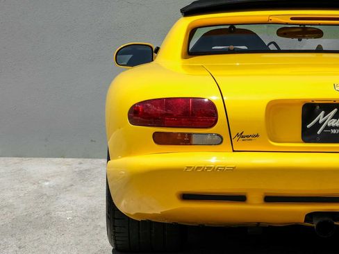Used 2001 Dodge Viper RT/10 RWD image 32
