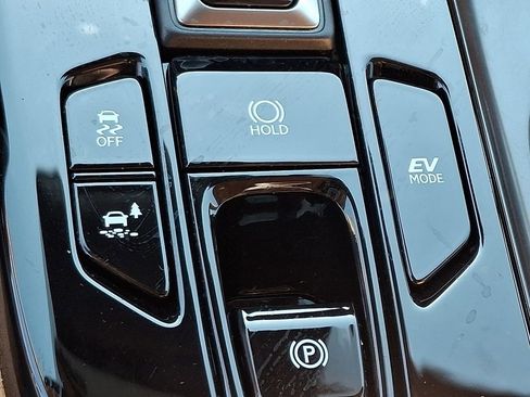 Used 2024 Lexus NX 350h AWD w/ Cold Area Package image 23