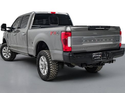 Used 2019 Ford F250 Platinum w/ Platinum Ultimate Package AWD/4WD image 8