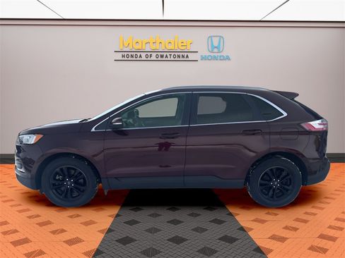 Used 2020 Ford Edge SEL image 2