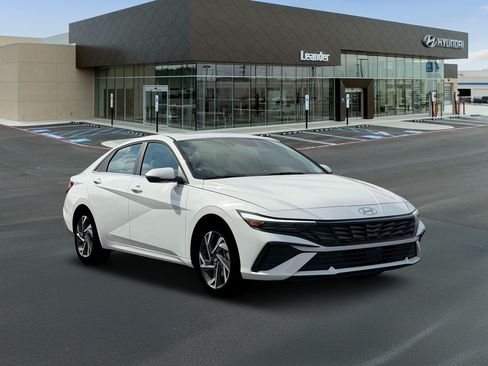 New 2026 Hyundai Elantra Limited FWD image 11