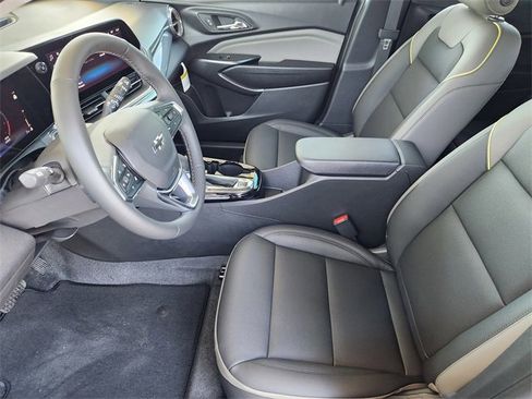 New 2026 Chevrolet Trax ACTIV w/ Driver Confidence Package image 11