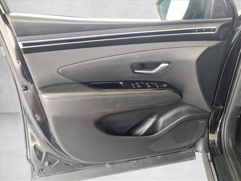 Used 2024 Hyundai Tucson Limited FWD image 14