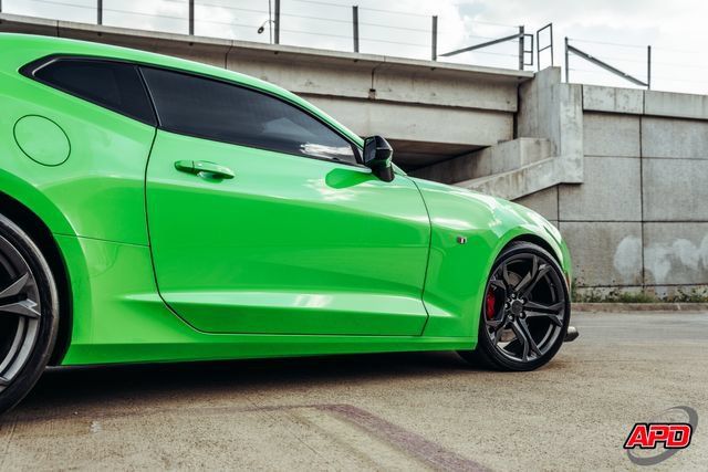 Used 2017 Chevrolet Camaro SS RWD image 28