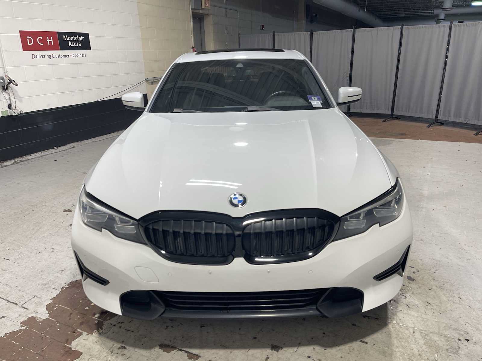 Used 2020 BMW 330i xDrive Sedan w/ Driving Assistance Package AWD/4WD image 6