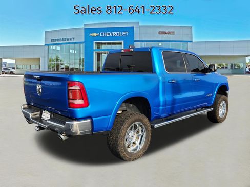 Used 2022 RAM 1500 Laramie AWD/4WD image 7