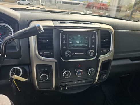 Used 2014 RAM 3500 SLT AWD/4WD image 13