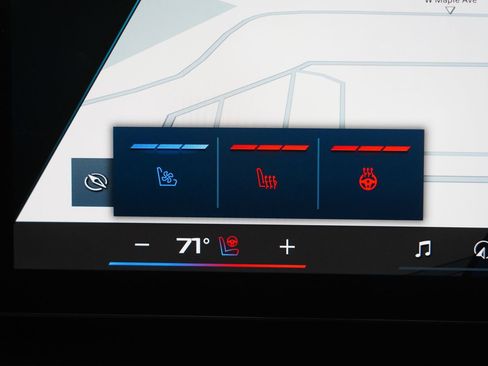 Used 2025 BMW M5 Touring image 25