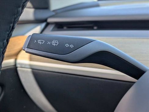 Used 2023 Tesla Model 3 Standard Range RWD image 14