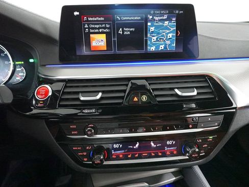 Used 2019 BMW M5 image 18