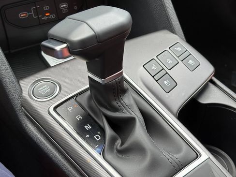 New 2026 Kia Sportage SX FWD image 25