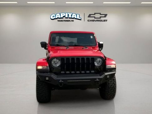 Used 2021 Jeep Gladiator Sport AWD/4WD image 8