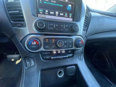 Used 2017 Chevrolet Tahoe LT w/ LT Midnight Edition image 14