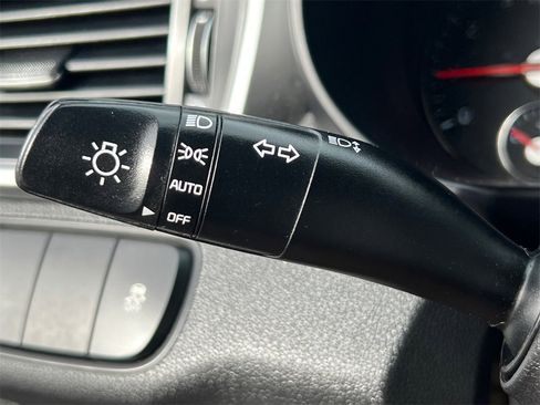 Used 2016 Kia Sorento LX image 30