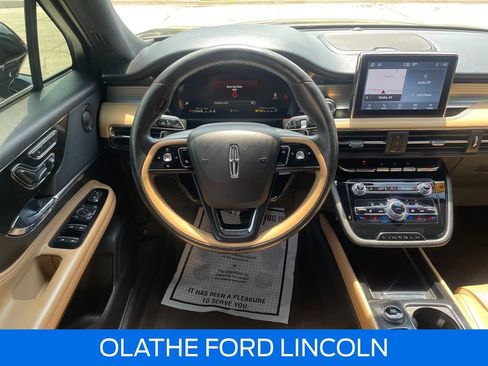 Certified 2022 Lincoln Corsair Reserve w/ Equipment Group 201A AWD/4WD image 16