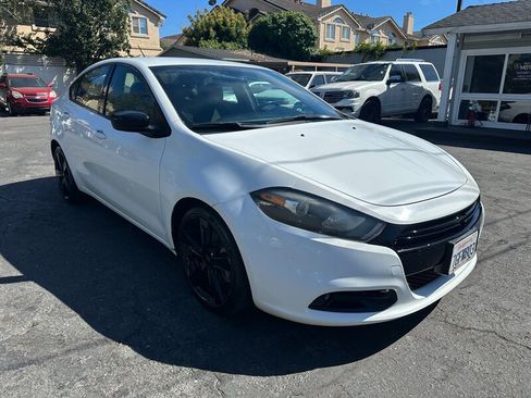 Used 2015 Dodge Dart SXT FWD image 3