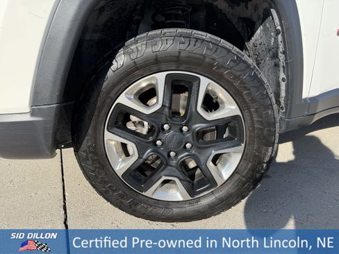 Used 2018 Jeep Compass Trailhawk w/ Leather Interior Group image 9