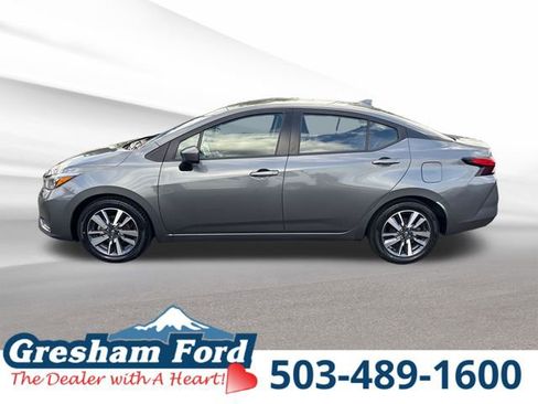 Used 2025 Nissan Versa SV FWD image 2