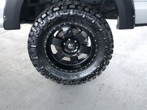 Used 2019 Ford F150 XLT w/ Equipment Group 302A Luxury AWD/4WD image 11