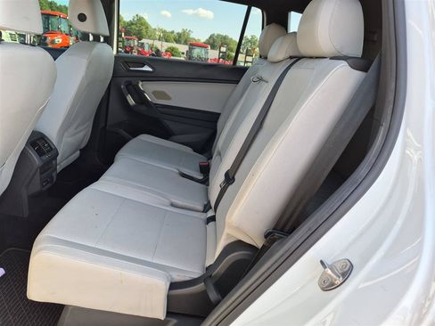 Used 2021 Volkswagen Tiguan SE R-Line FWD image 29