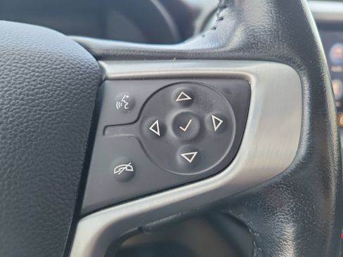 Used 2021 GMC Acadia SLT w/ Technology Package FWD image 28