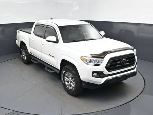 Used 2022 Toyota Tacoma SR w/ SR Convenience Package RWD image 1