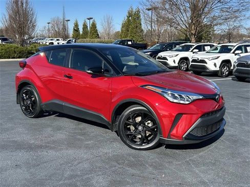 Used 2021 Toyota C-HR LE image 2