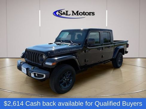 New 2026 Jeep Gladiator Sport AWD/4WD image 4