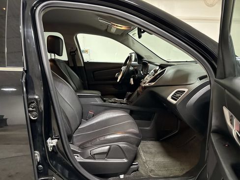 Used 2017 GMC Terrain SLT AWD/4WD image 21