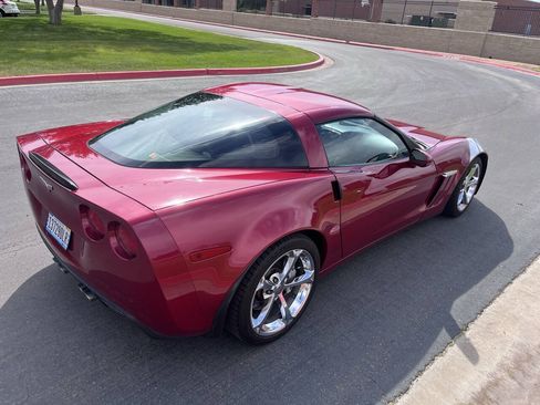 Used 2012 Chevrolet Corvette Grand Sport w/ 2LT Preferred Equipment Group RWD image 5