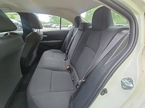 Used 2021 Toyota Corolla LE FWD image 16