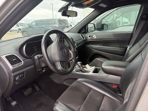 Certified 2021 Jeep Grand Cherokee Laredo X image 7