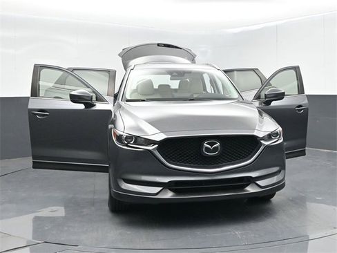 Used 2021 MAZDA CX-5 Touring image 59