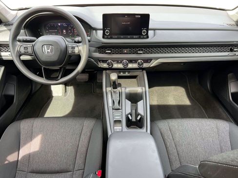 Used 2025 Honda Accord SE image 14