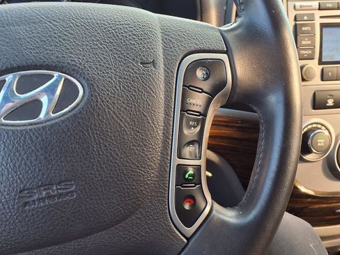 Used 2012 Hyundai Santa Fe SE FWD image 15